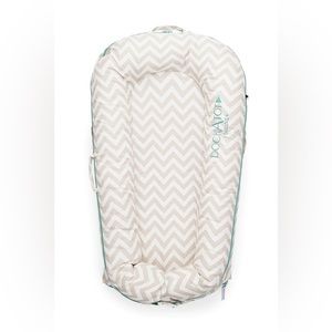 Deluxe+ Dock - Silver Lining (chevron)